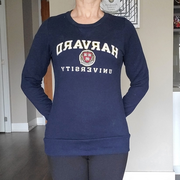 Harvard University Sweatshirt - Picture 10 of 16